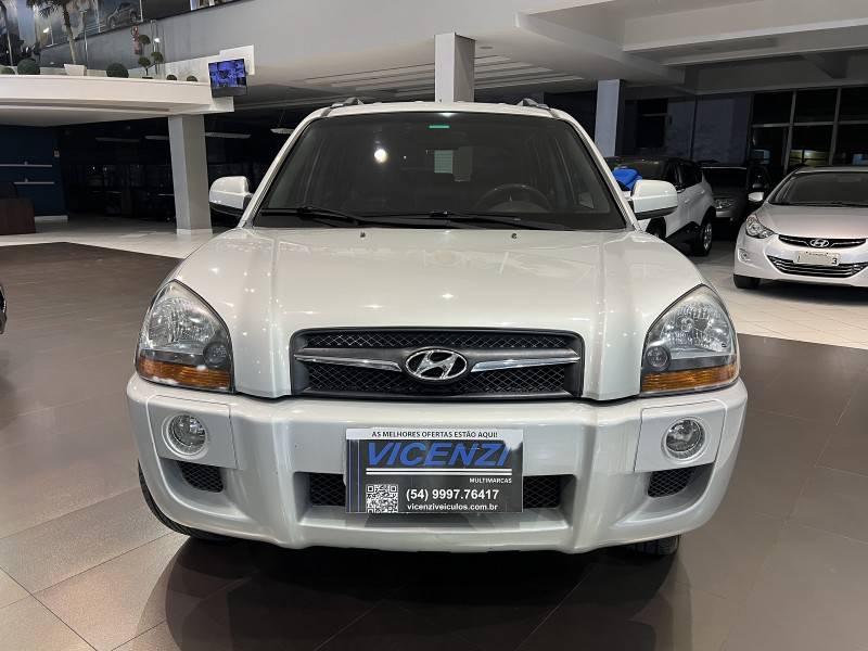 HYUNDAI - TUCSON - 2013/2014 - Prata - R$ 56.800,00