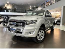 FORD - RANGER - 2017/2018 - Prata - R$ 137.500,00