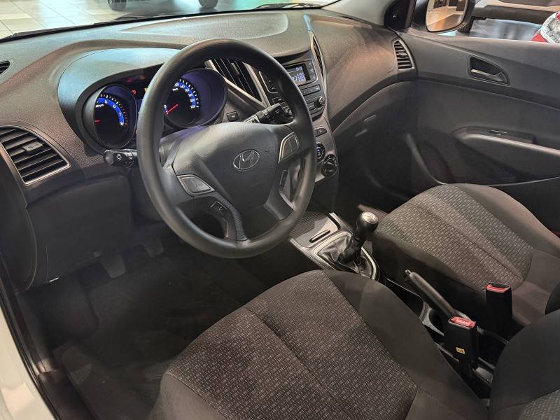 HYUNDAI - HB20 - 2018/2019 - Branca - R$ 56.500,00