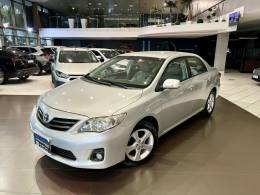 TOYOTA - COROLLA - 2013/2014 - Prata - R$ 75.800,00