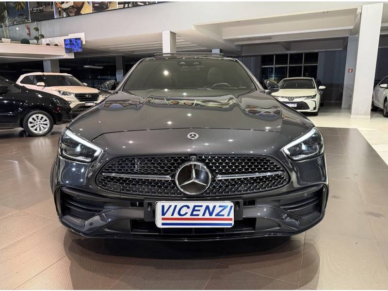 MERCEDES-BENZ - C 300 - 2021/2022 - Cinza - R$ 309.900,00