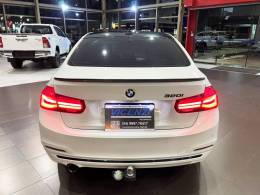 BMW - 320I - 2018/2018 - Branca - R$ 121.800,00