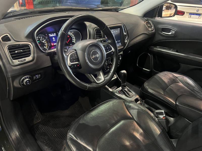 JEEP - COMPASS - 2017/2018 - Verde - R$ 96.900,00