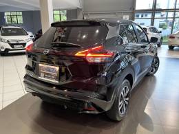 NISSAN - KICKS - 2023/2024 - Preta - R$ 109.900,00