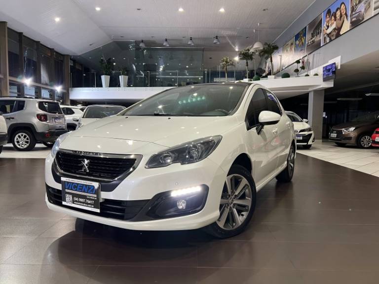 PEUGEOT - 308 - 2016/2017 - Branca - R$ 63.800,00