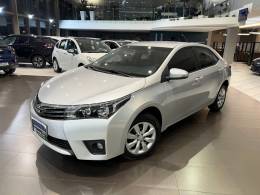 TOYOTA - COROLLA - 2015/2016 - Prata - R$ 81.900,00