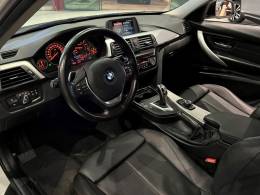 BMW - 320I - 2018/2018 - Branca - R$ 121.800,00