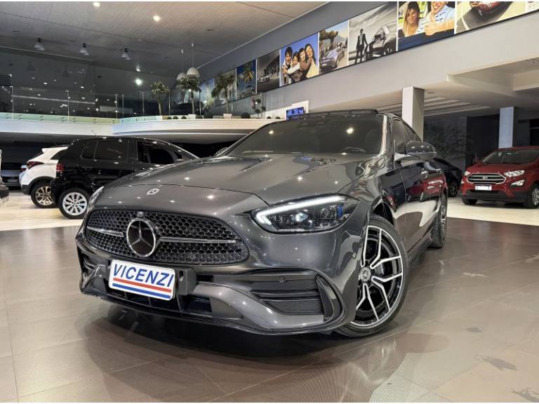 MERCEDES-BENZ - C 300 - 2021/2022 - Cinza - R$ 309.900,00