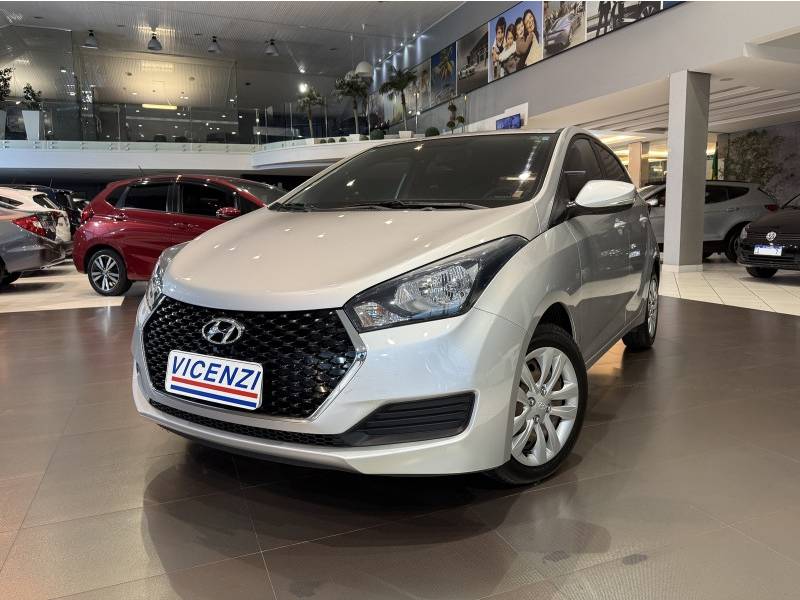 HYUNDAI - HB20 - 2018/2019 - Prata - R$ 55.800,00
