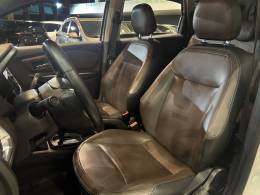 CHEVROLET - SPIN - 2019/2020 - Branca - R$ 73.500,00