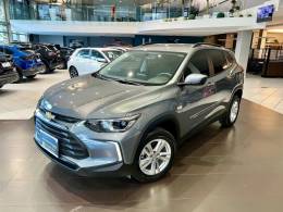 CHEVROLET - TRACKER - 2022/2023 - Prata - R$ 108.800,00