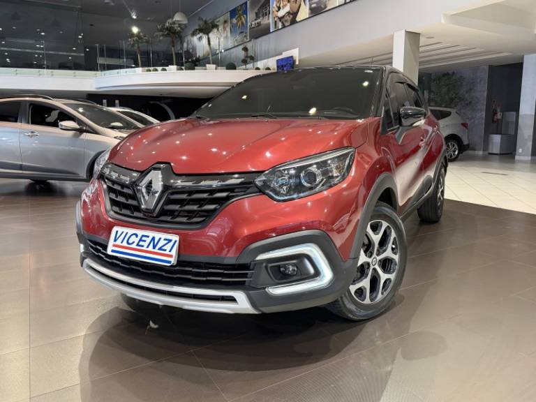 RENAULT - CAPTUR - 2021/2022 - Vermelha - R$ 94.800,00