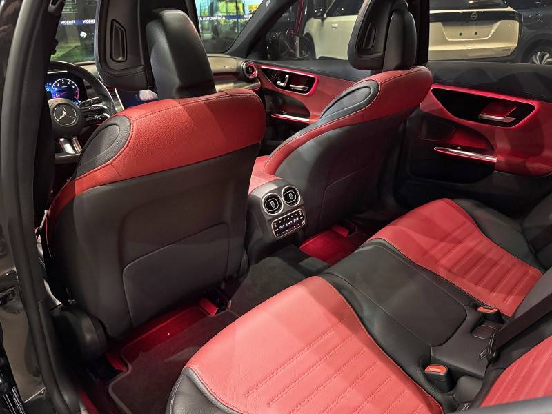 MERCEDES-BENZ - C 300 - 2021/2022 - Cinza - R$ 309.900,00