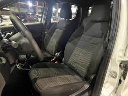 FIAT - STRADA - 2023/2023 - Branca - R$ 115.900,00