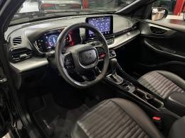 FIAT - FASTBACK - 2022/2023 - Preta - R$ 123.900,00