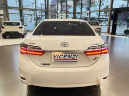 TOYOTA - COROLLA - 2018/2018 - Branca - R$ 102.800,00