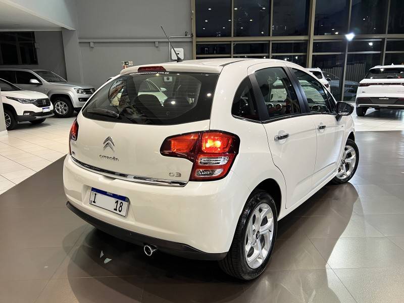 CITROËN - C3 - 2014/2014 - Branca - R$ 45.800,00