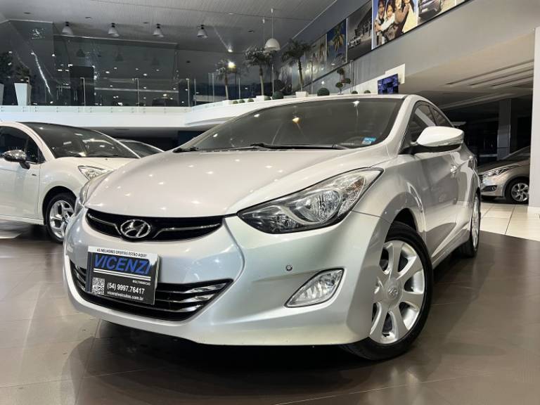HYUNDAI - ELANTRA - 2012/2013 - Prata - R$ 64.800,00