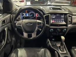FORD - RANGER - 2017/2018 - Prata - R$ 137.500,00
