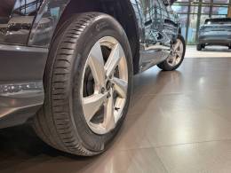 AUDI - Q3 - 2022/2022 - Preta - R$ 188.500,00