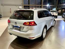 VOLKSWAGEN - GOLF - 2015/2016 - Prata - R$ 88.900,00