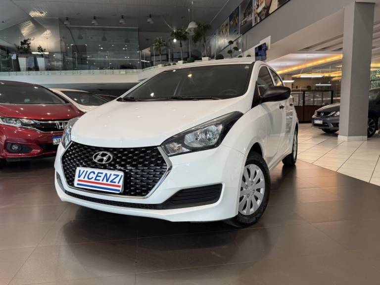 HYUNDAI - HB20 - 2018/2019 - Branca - R$ 56.500,00