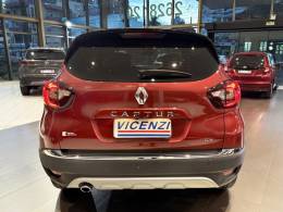 RENAULT - CAPTUR - 2021/2022 - Vermelha - R$ 94.800,00