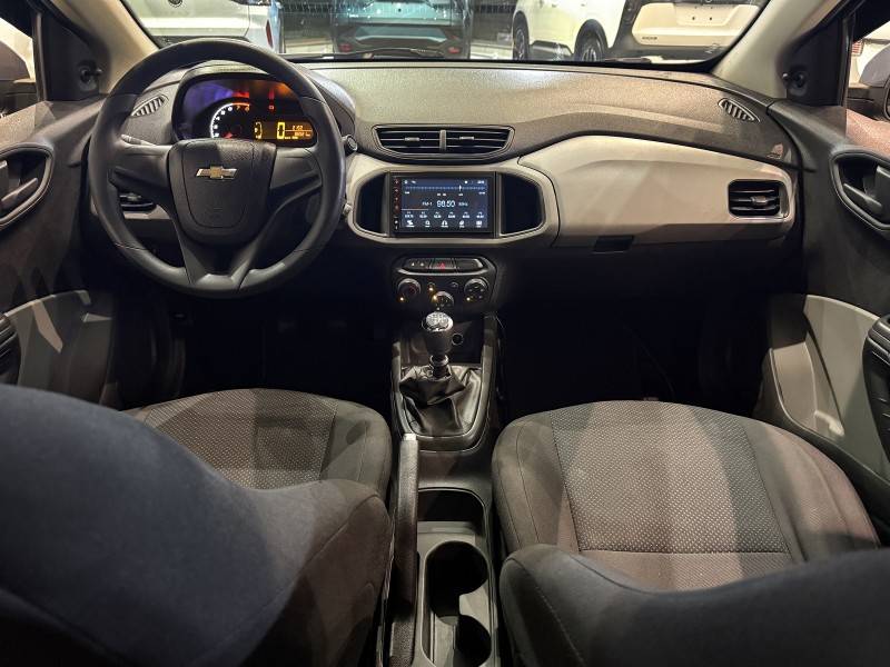 CHEVROLET - PRISMA - 2017/2018 - Cinza - R$ 47.800,00