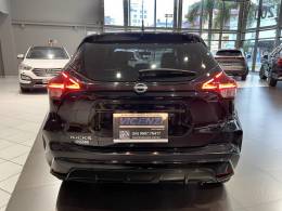 NISSAN - KICKS - 2023/2024 - Preta - R$ 109.900,00