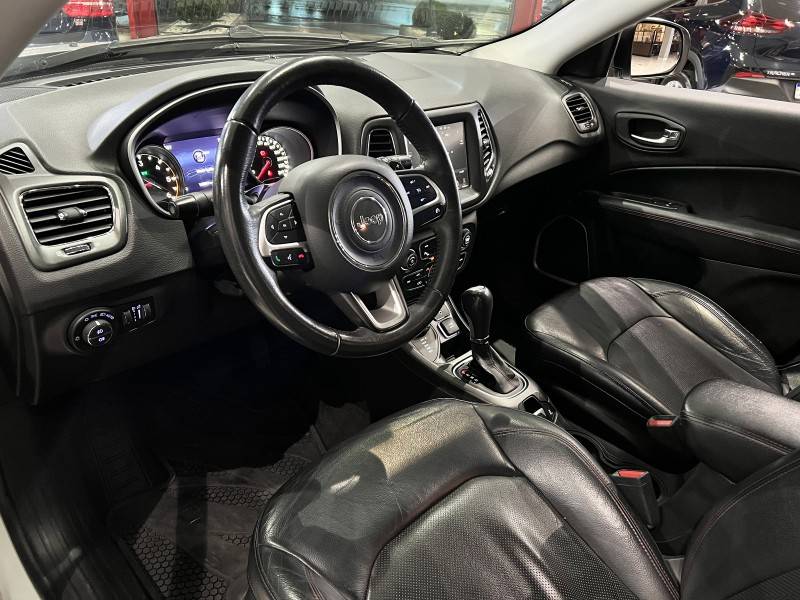 JEEP - COMPASS - 2016/2017 - Branca - R$ 104.800,00