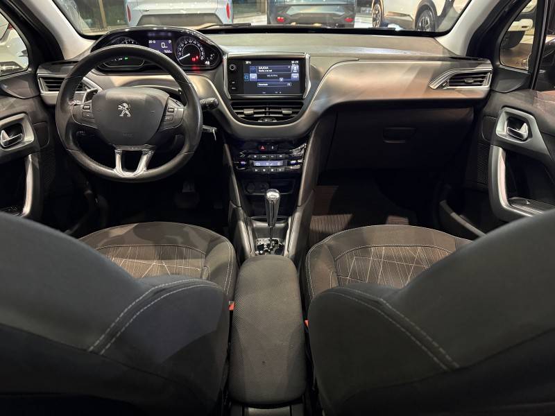PEUGEOT - 208 - 2015/2016 - Marrom - R$ 54.900,00