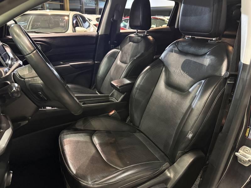 JEEP - COMPASS - 2022/2022 - Cinza - R$ 111.800,00