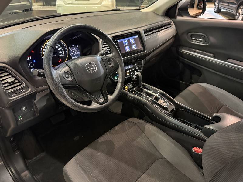 HONDA - HR-V - 2020/2020 - Cinza - R$ 109.900,00