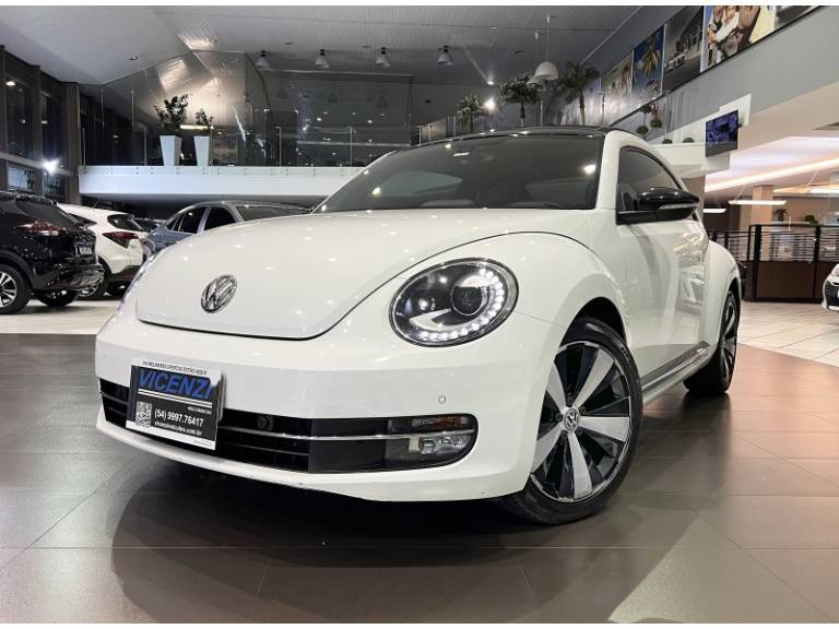 VOLKSWAGEN - FUSCA - 2013/2013 - Branca - R$ 112.800,00