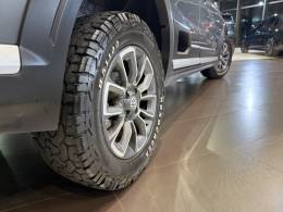 VOLKSWAGEN - SAVEIRO - 2017/2018 - Cinza - R$ 79.800,00