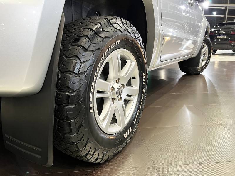 VOLKSWAGEN - AMAROK - 2013/2013 - Prata - R$ 93.500,00