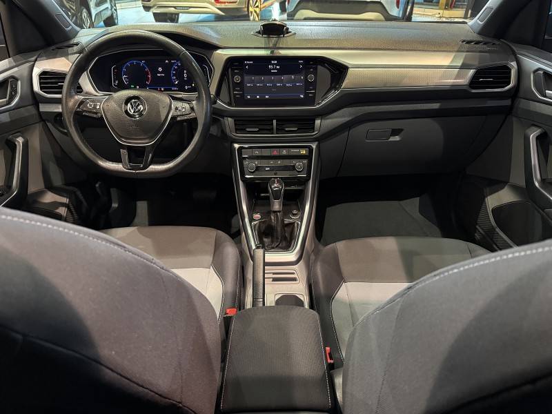 VOLKSWAGEN - T-CROSS - 2020/2020 - Cinza - R$ 102.800,00