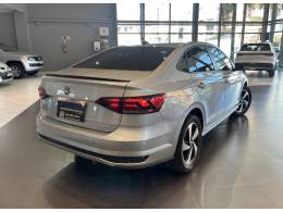 VOLKSWAGEN - VIRTUS - 2020/2020 - Prata - R$ 118.800,00