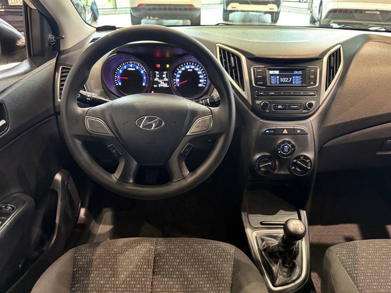 HYUNDAI - HB20 - 2018/2019 - Branca - R$ 56.500,00