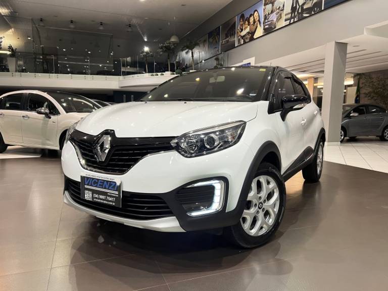 RENAULT - CAPTUR - 2017/2018 - Branca - R$ 71.800,00