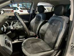 CHEVROLET - ONIX - 2019/2019 - Prata - R$ 76.800,00