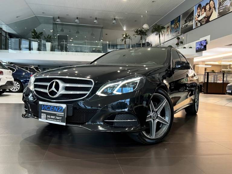 MERCEDES-BENZ - E 250 - 2014/2014 - Preta - R$ 116.900,00