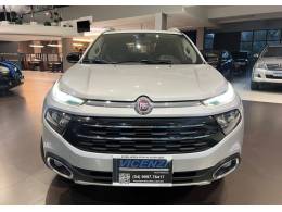 FIAT - TORO - 2016/2017 - Prata - R$ 102.800,00