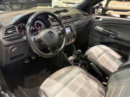 VOLKSWAGEN - SAVEIRO - 2017/2018 - Cinza - R$ 79.800,00