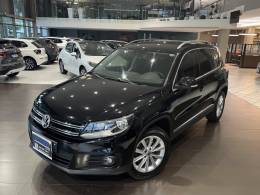 VOLKSWAGEN - TIGUAN - 2013/2014 - Preta - R$ 71.900,00