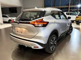 NISSAN - KICKS - 2024/2024 - Prata - R$ 134.800,00