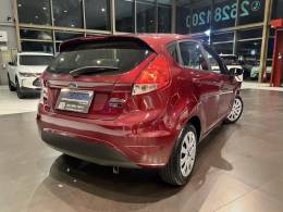 FORD - FIESTA - 2016/2017 - Vermelha - R$ 55.800,00