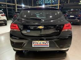 CHEVROLET - ONIX - 2018/2018 - Preta - R$ 58.800,00