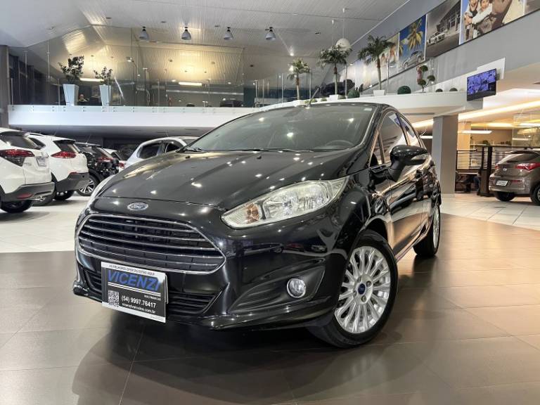 FORD - FIESTA - 2014/2014 - Preta - R$ 42.800,00