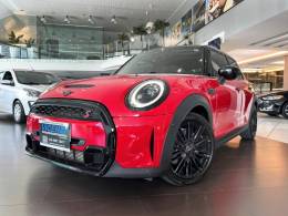 MINI - COOPER - 2022/2022 - Vermelha - R$ 191.900,00